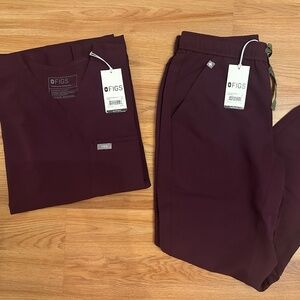 Figs scrubs set, new with tags, men's size S